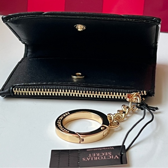 Victoria’s Secret Black Chevron Quilted Foldover Card Case ~ NWT & Bag - Picture 10 of 16